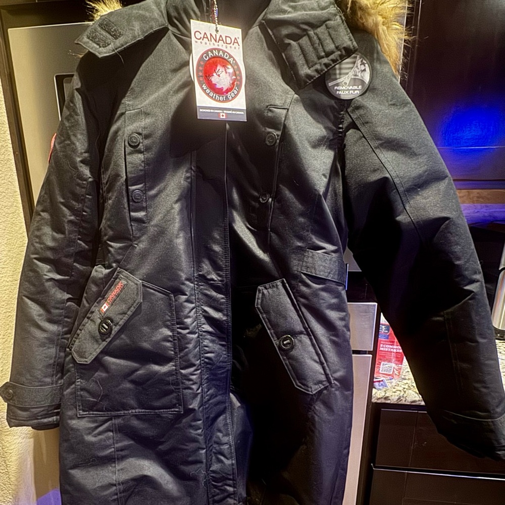 Black Puffer Jacket Insulated Winter Coat